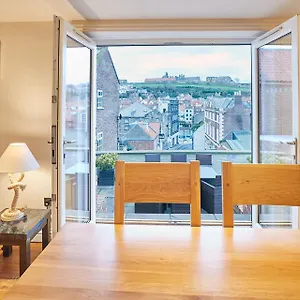 https://pecks-cottage-whitby.yorkshirehotels.net